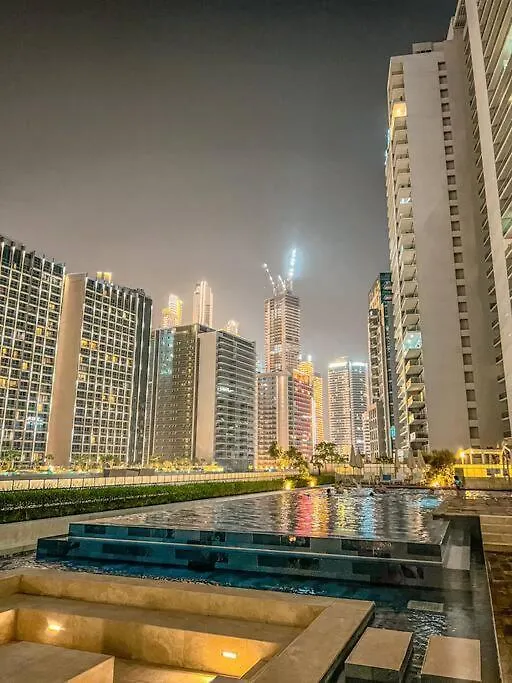 Apartment 2Br - Luxe Serene Suite By Canal Dubai United Arab Emirates