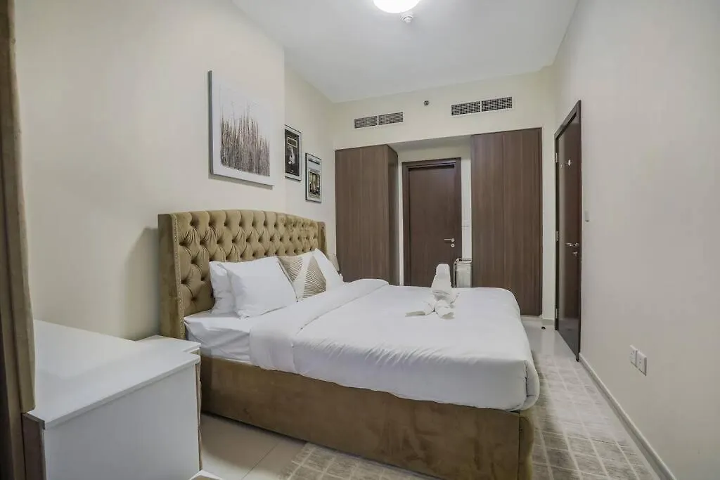 2Br - Luxe Serene Suite By Canal Dubai Apartment
