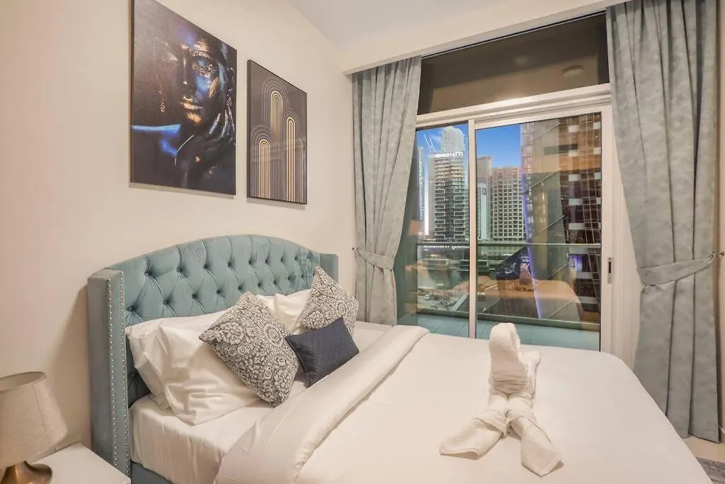 2Br - Luxe Serene Suite By Canal Dubai 0*,  United Arab Emirates